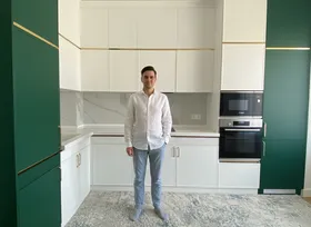 Кухня «Изумрудный акцент» — фотография 8